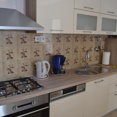 Apartment Ana Kaštel Sućurac Dış mekan fotoğraf