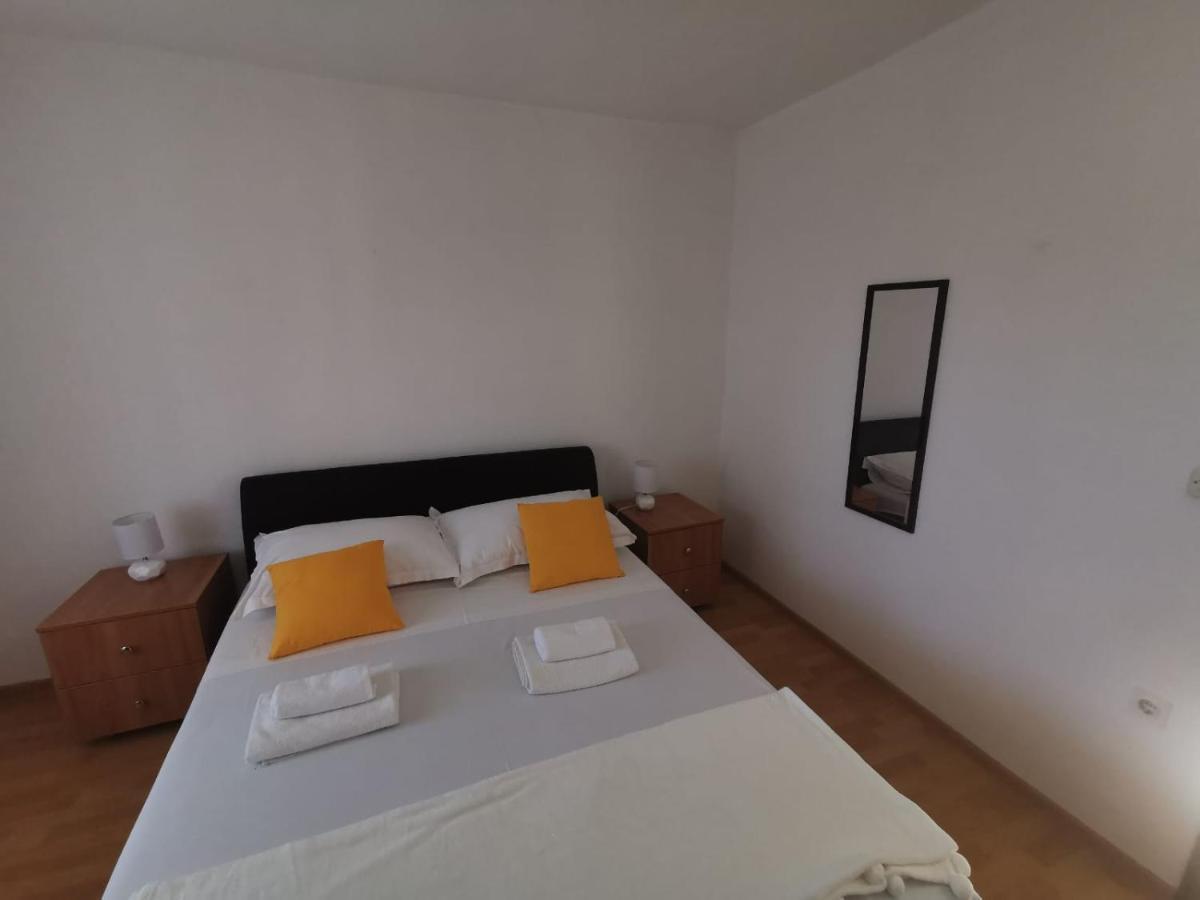 Apartment Ana Kaštel Sućurac Dış mekan fotoğraf