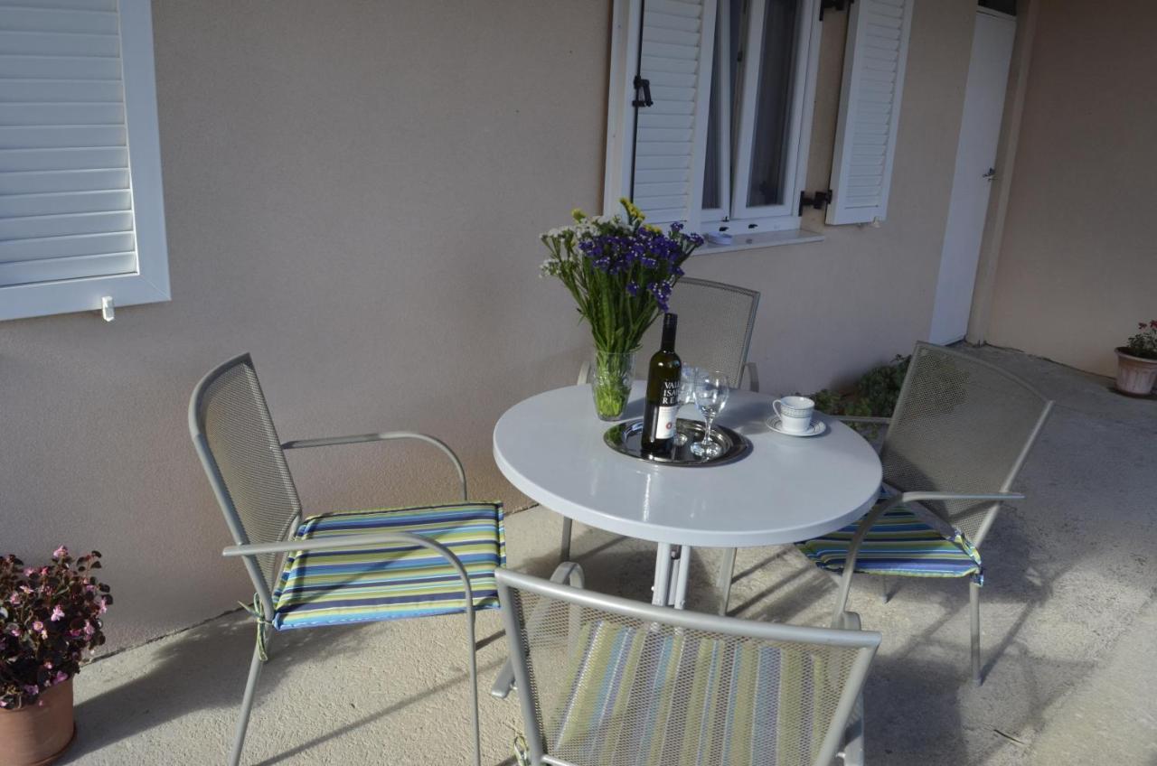 Apartment Ana Kaštel Sućurac Dış mekan fotoğraf