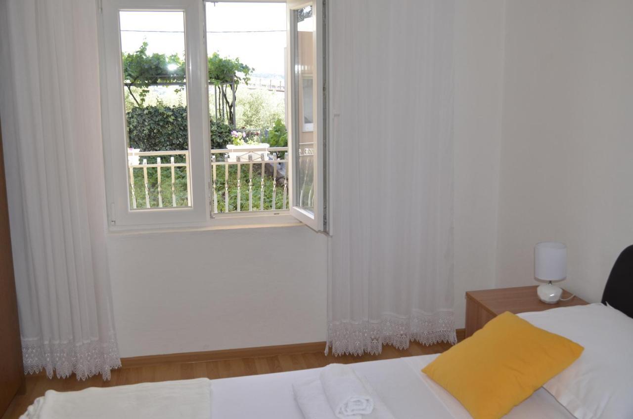 Apartment Ana Kaštel Sućurac Dış mekan fotoğraf