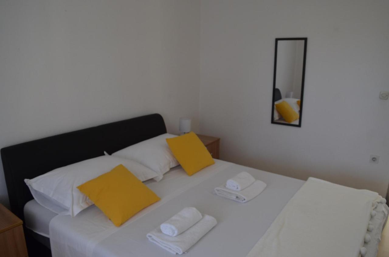 Apartment Ana Kaštel Sućurac Dış mekan fotoğraf